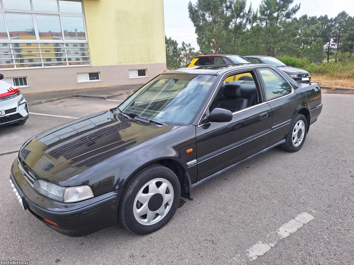 Honda Accord coupé clássico — fotografia 6