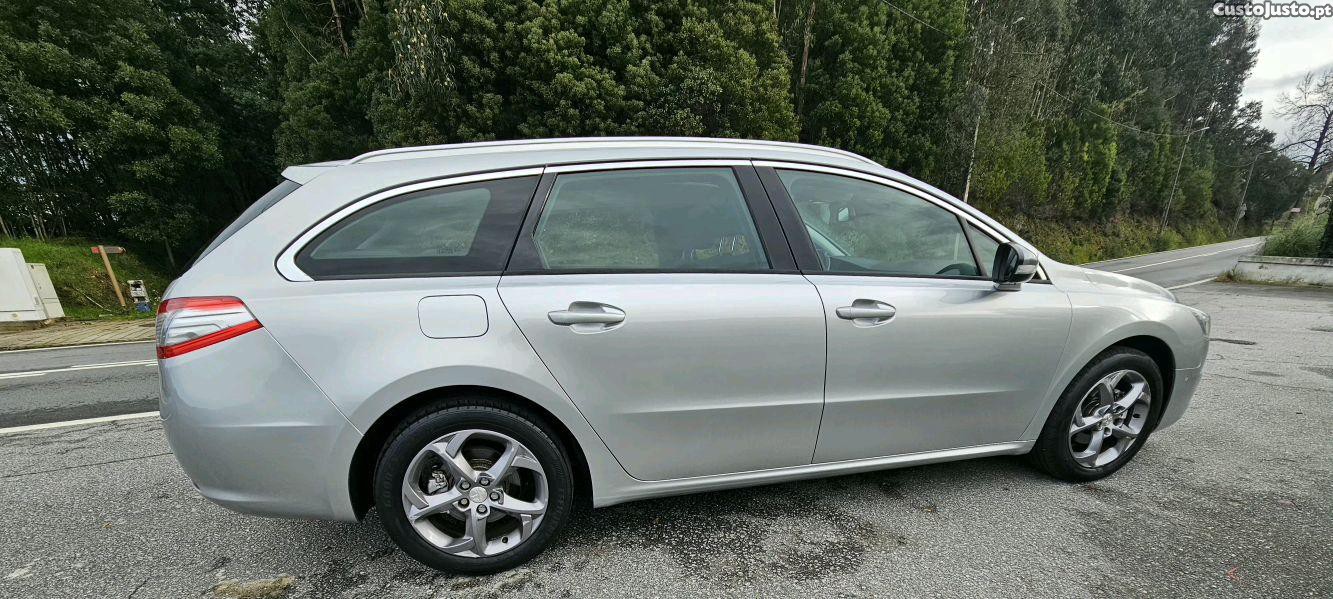 Peugeot 508 SW E — fotografia 9