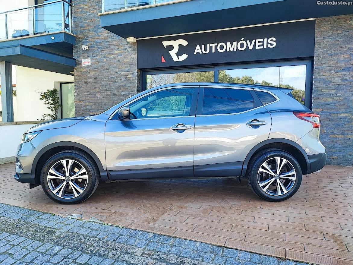 Nissan Qashqai 1.6 DCi N- Vision Xtron — fotografia 12