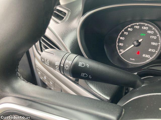 Fiat Tipo 1.3 MultiJet Life — fotografia 16