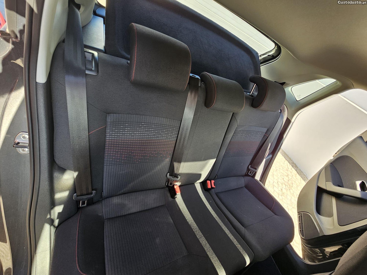 Volkswagen Polo BlueMotion — fotografia 5