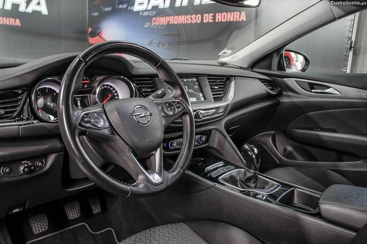 Opel Insignia 1.6 CDTi Business Edition — fotografia 6