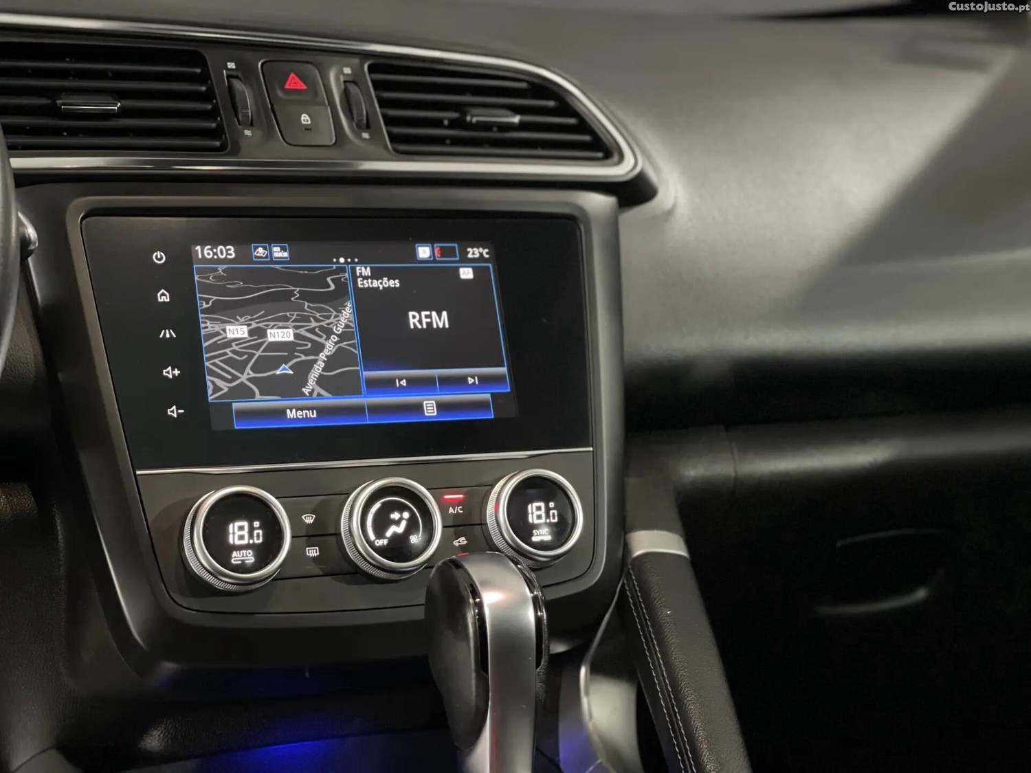 Renault Kadjar 1.5 Blue dCi Techno EDC — fotografia 8