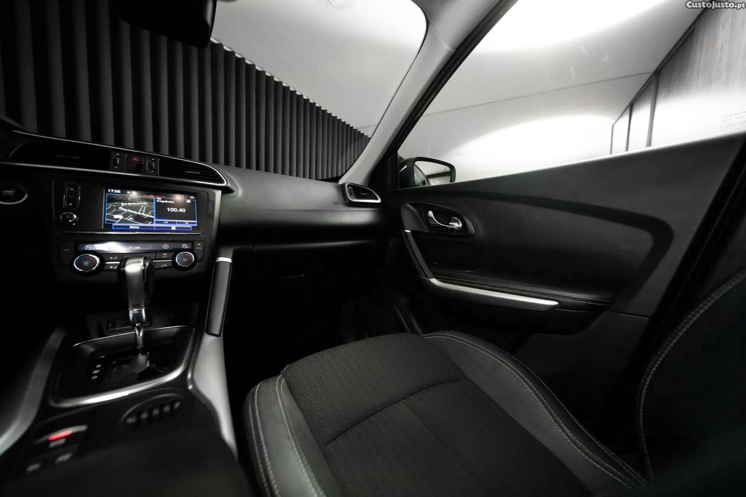 Renault Kadjar Energy TCe 130 EDC LIMITED — fotografia 13