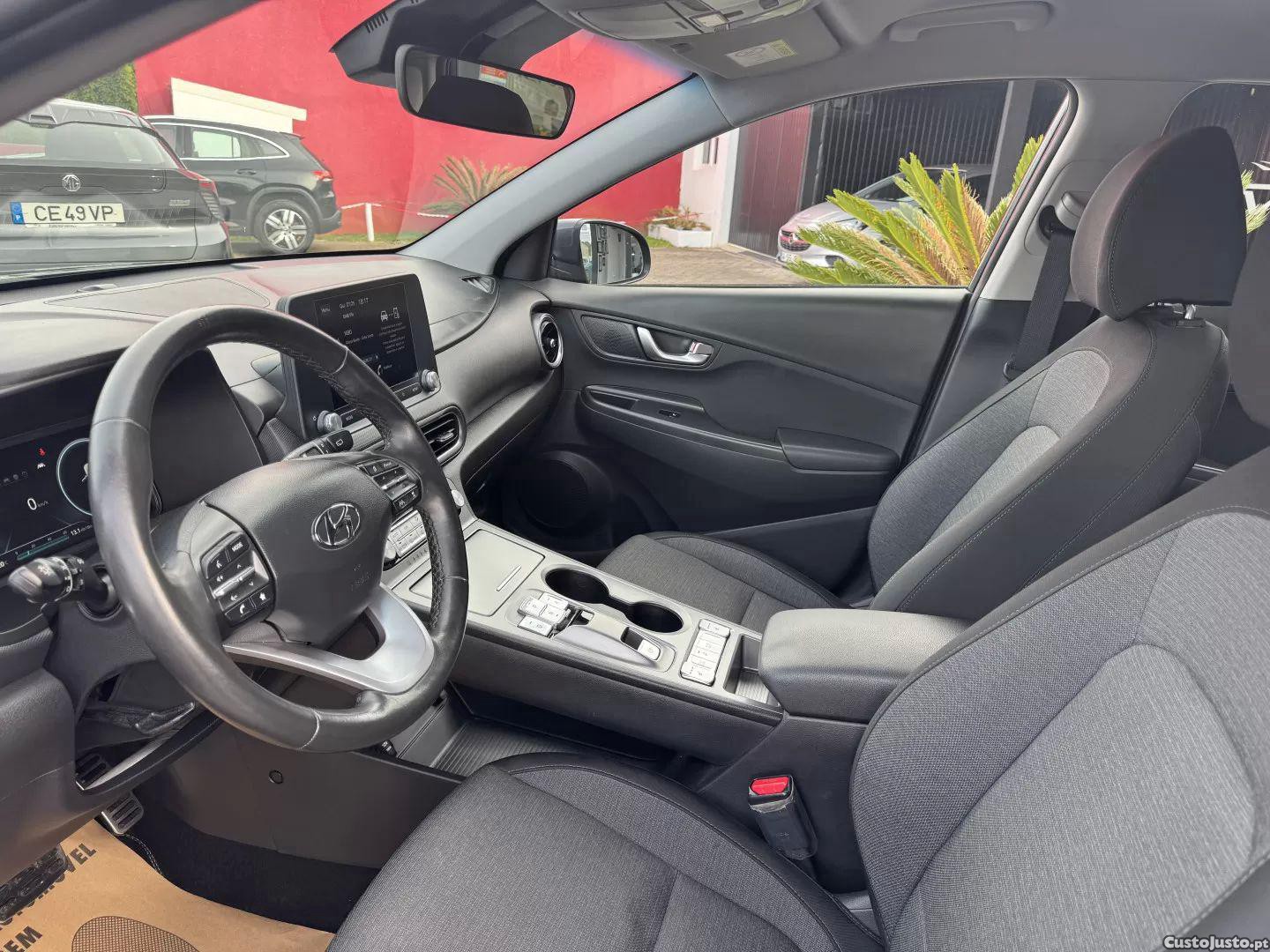 Hyundai Kauai 39 kwh premium — fotografia 19