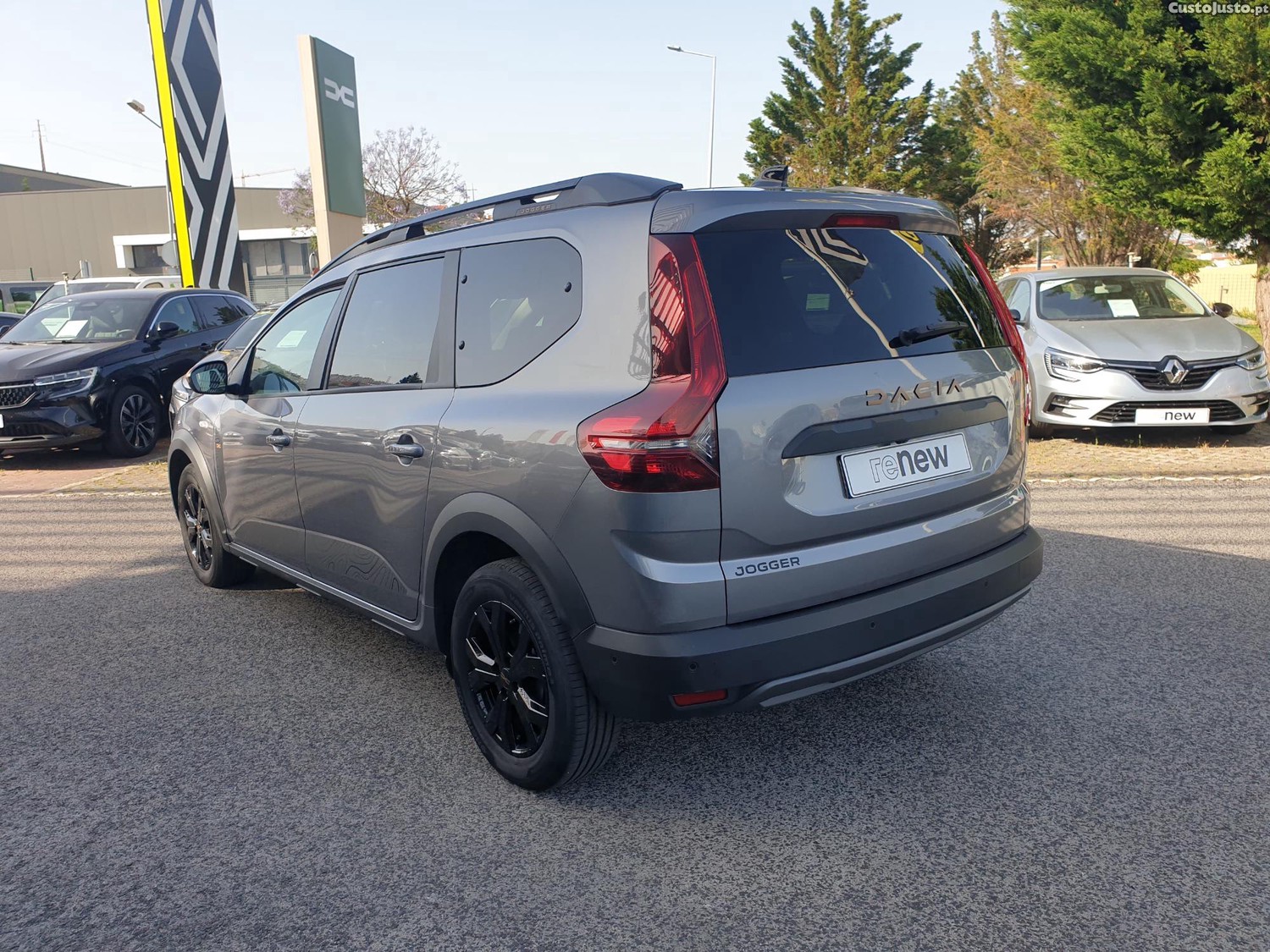 Dacia Jogger 1.0 ECO-G Extreme+ Up&Go 7L Bi-Fuel — fotografia 13