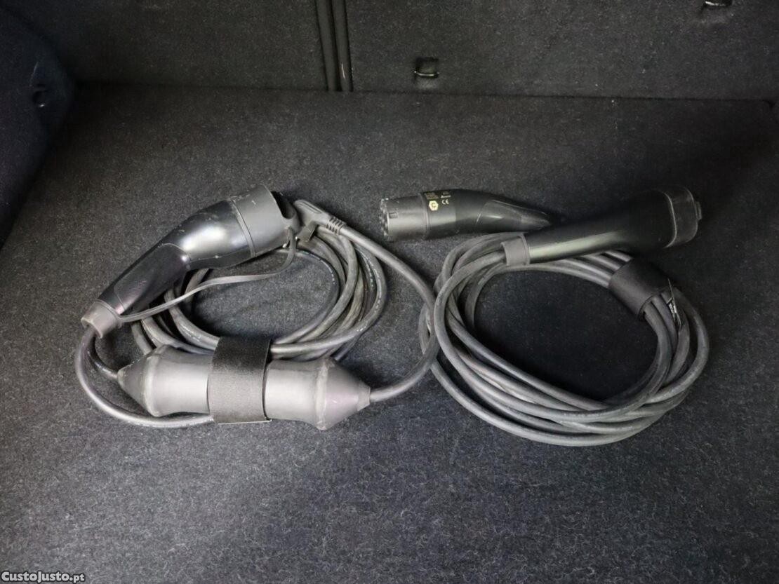 Volvo XC 40 1.5 T4 PHEV Essential — fotografia 3