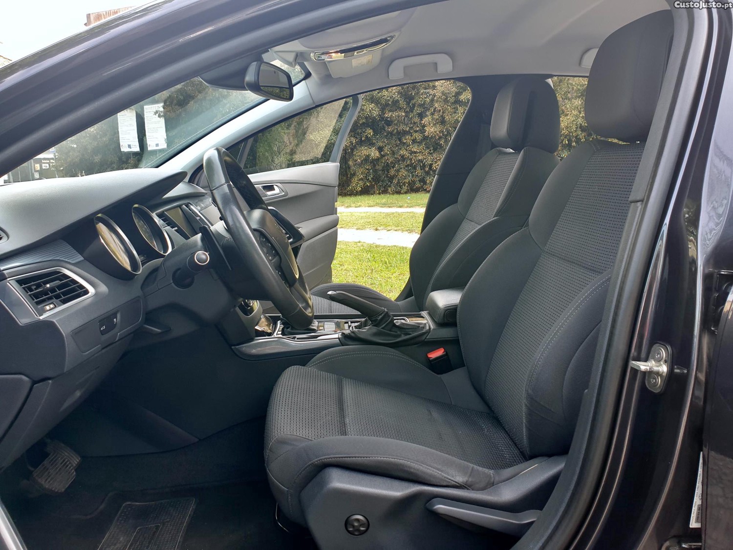 Peugeot 508 1.6 BlueHDi Automatico — fotografia 8