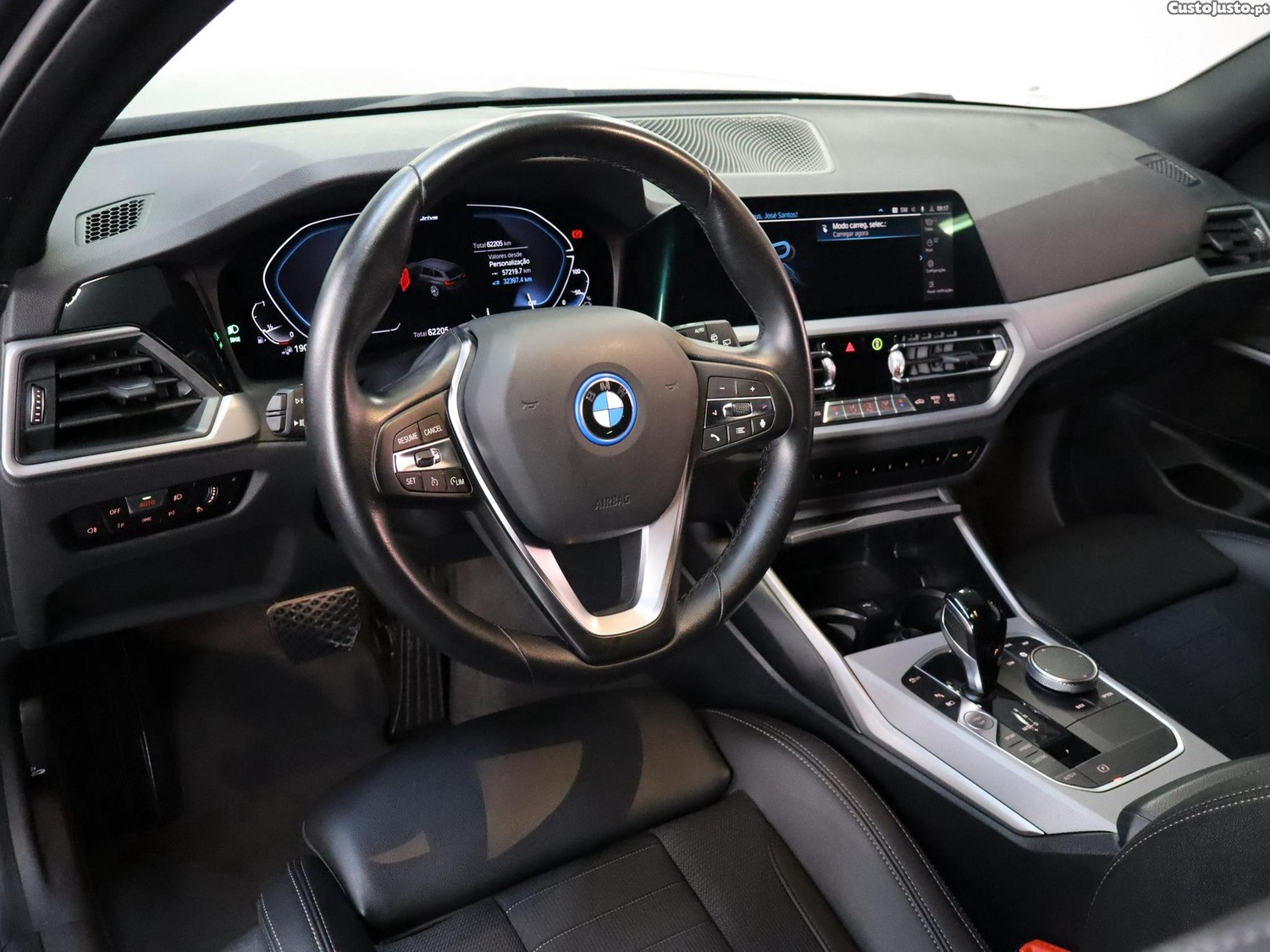 BMW 320 e Corporate Edition Auto — fotografia 18