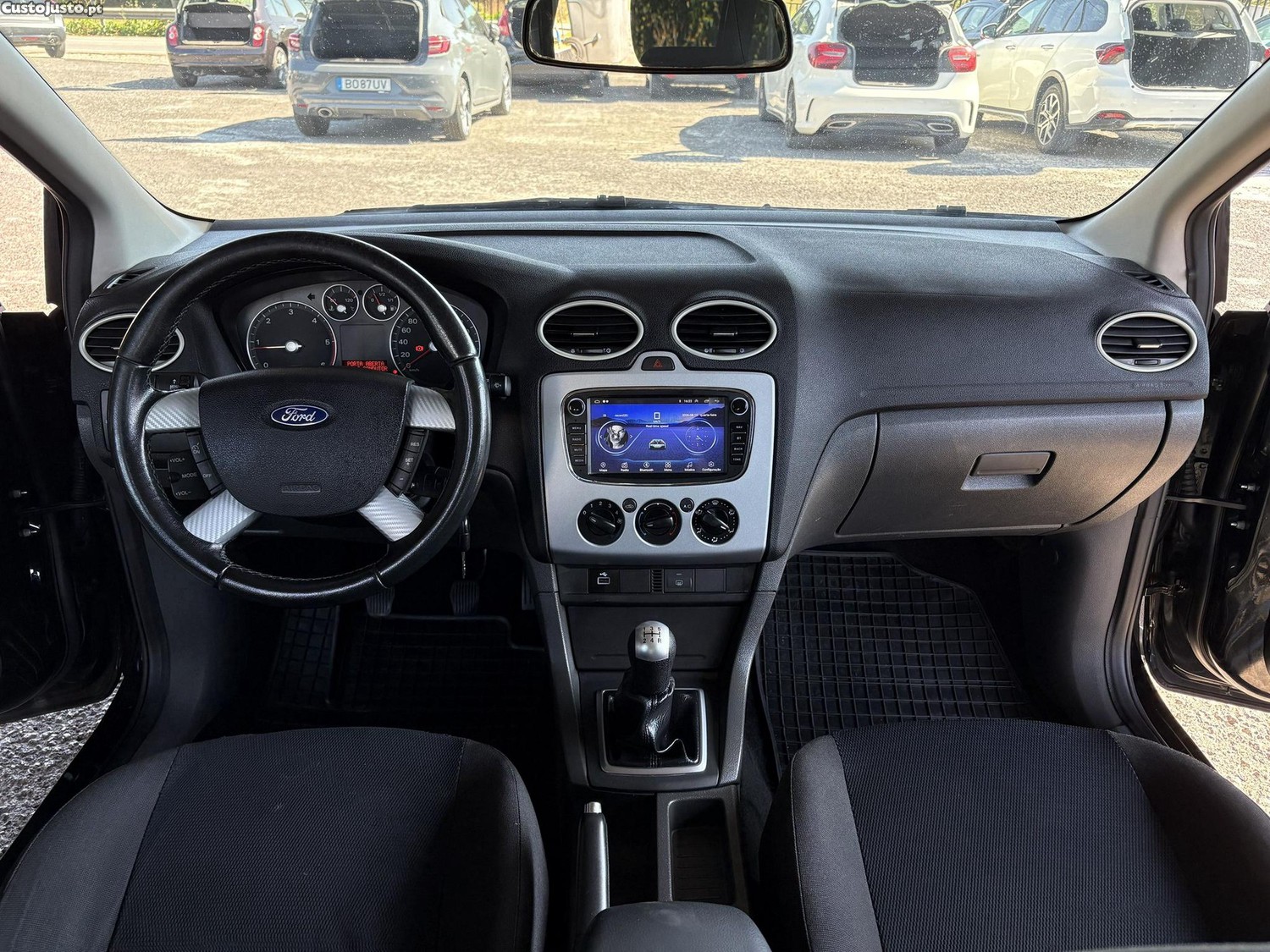 Ford Focus SW 1.6 TDCi Connec. — fotografia 10