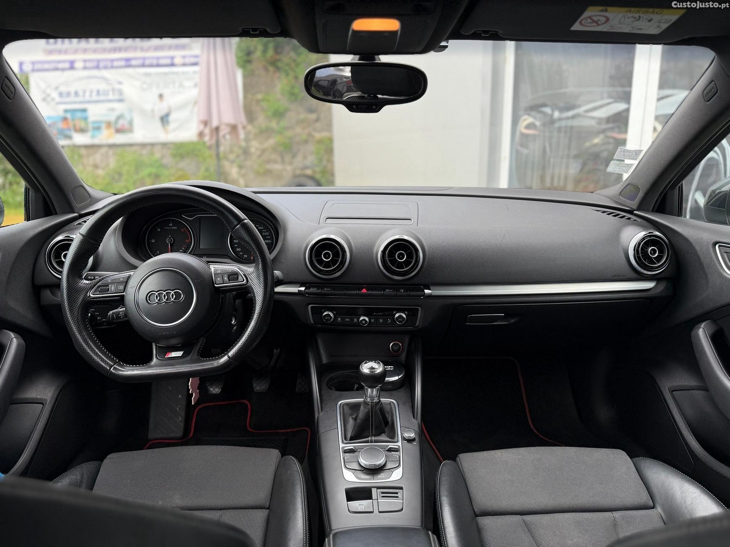 Audi A3 Limousine 2.0 TDi S-line — fotografia 9