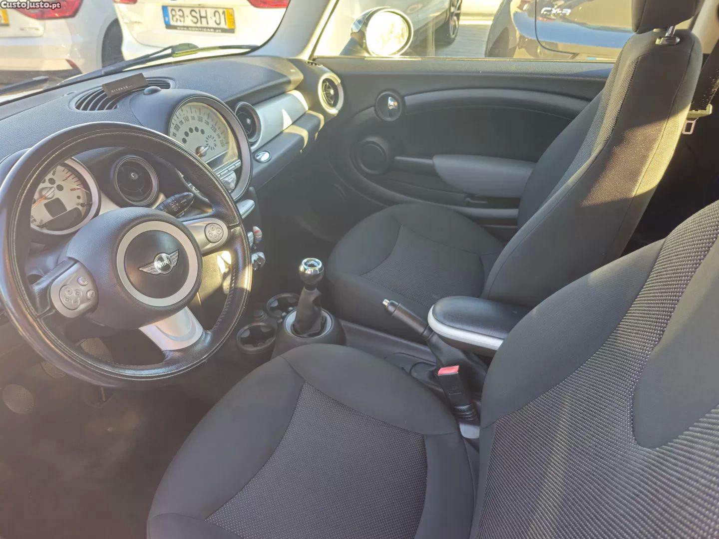 MINI One 1400cc 95cv — fotografia 7