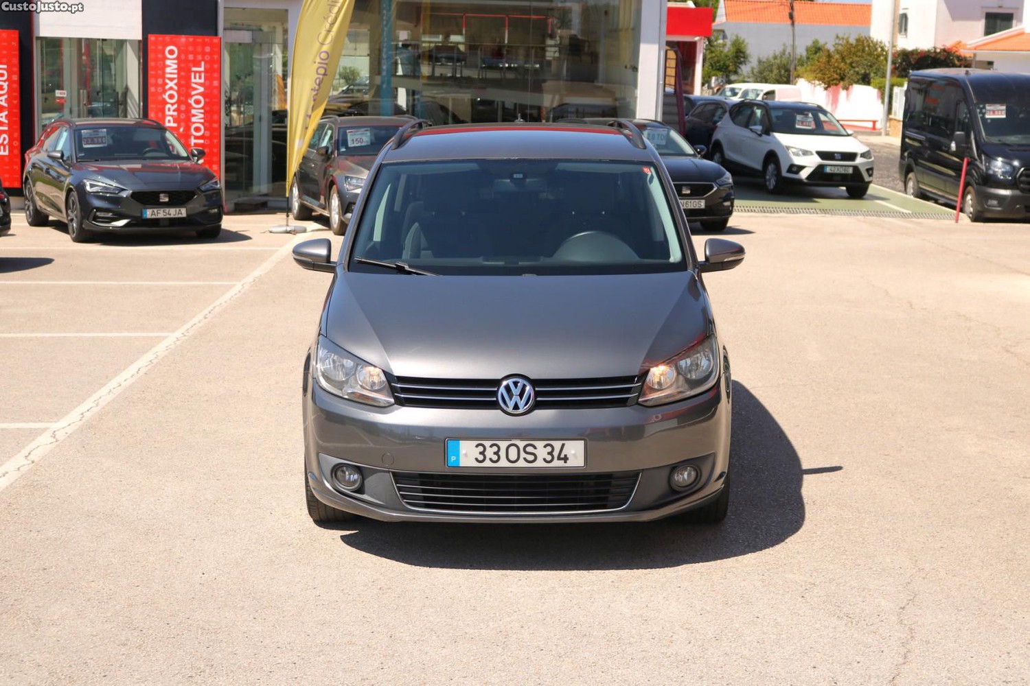 Volkswagen Touran 1.6 TDI BlueMotion Confortline 7L — fotografia 58
