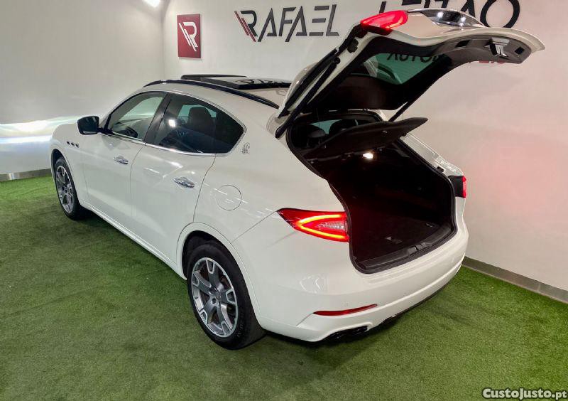 Maserati Levante 3.0 v6 — fotografia 5