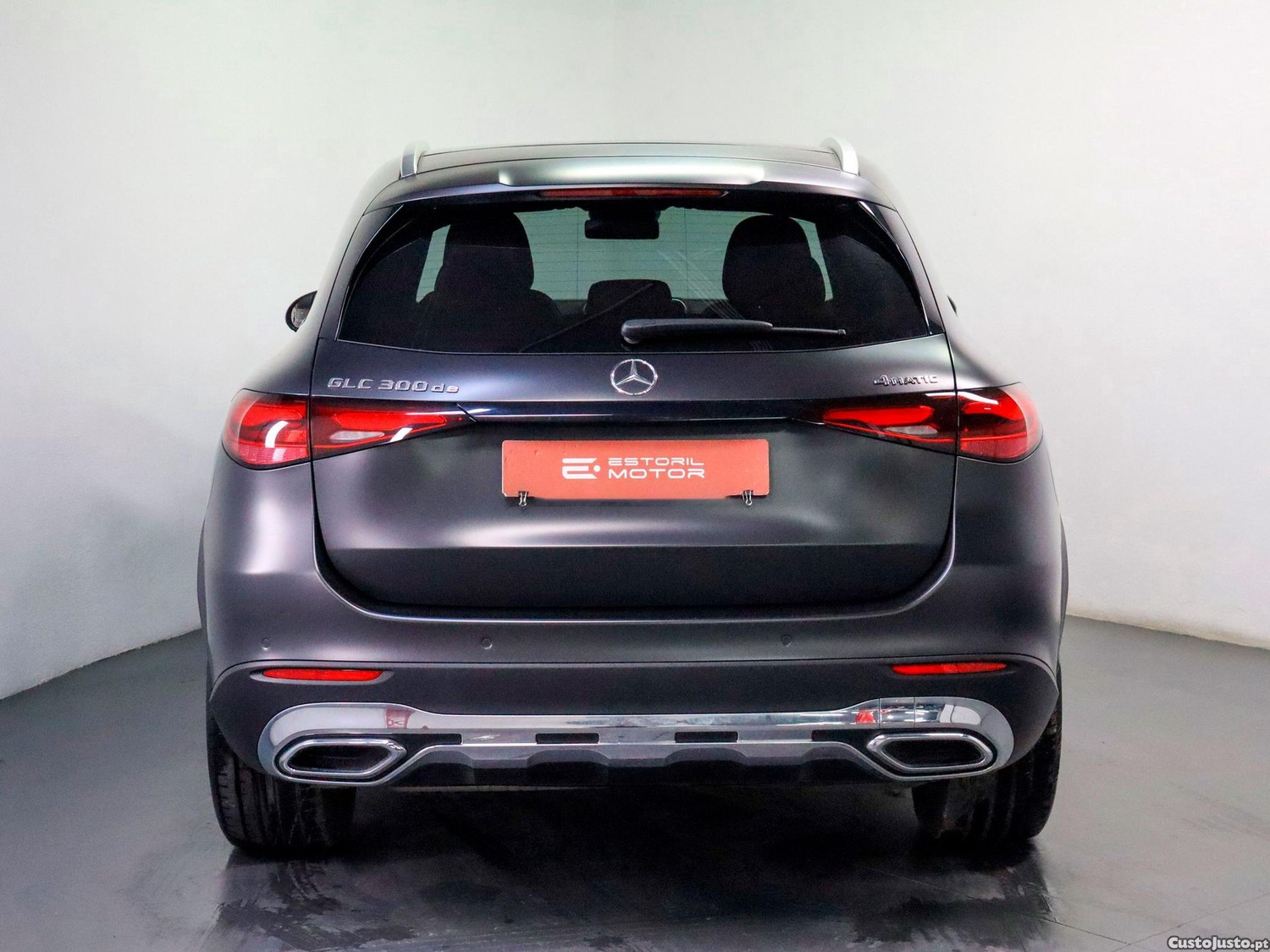 Mercedes-Benz GLC 300 de 4Matic — fotografia 27
