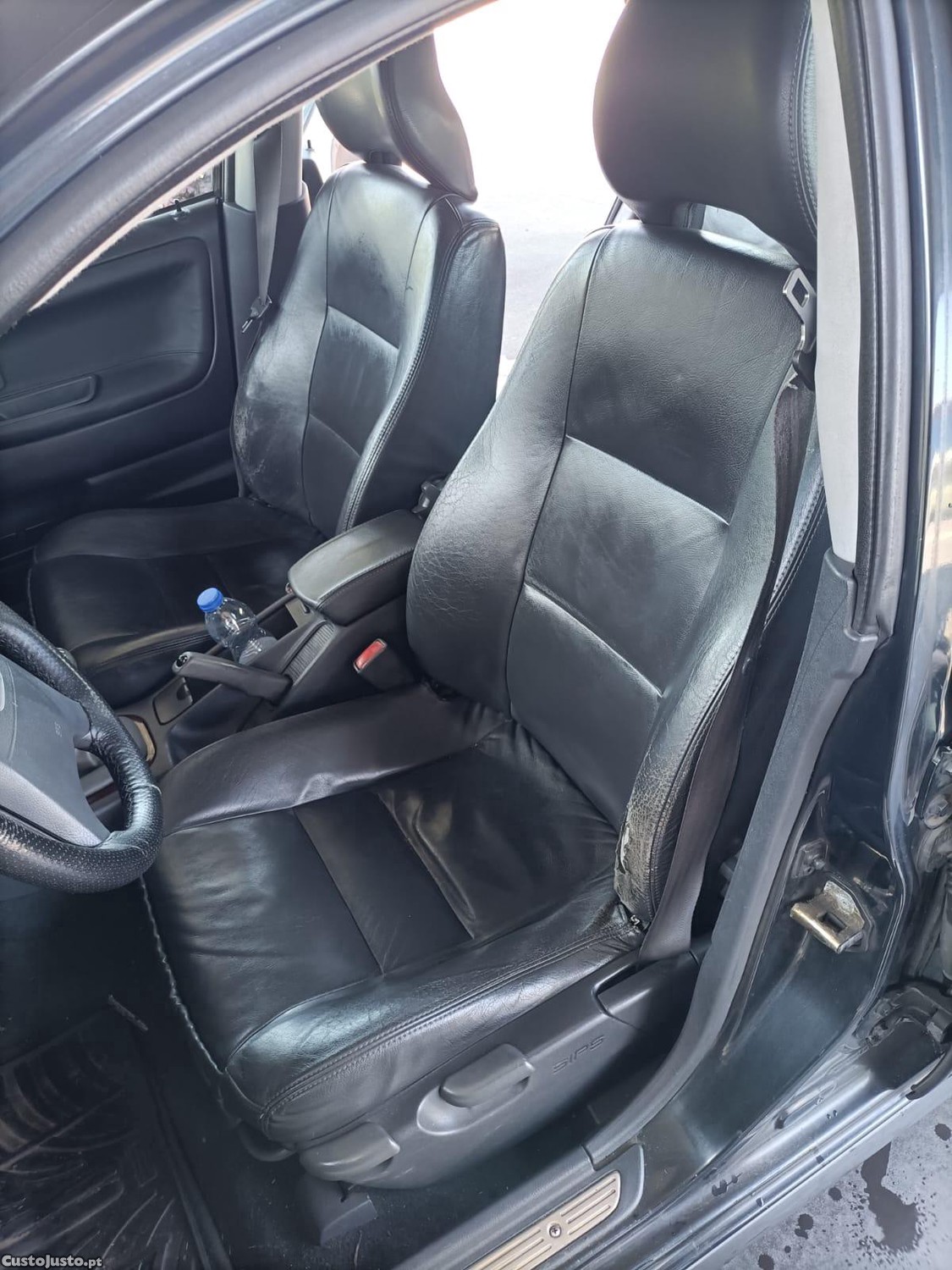 Volvo V40 1.9TD — fotografia 2