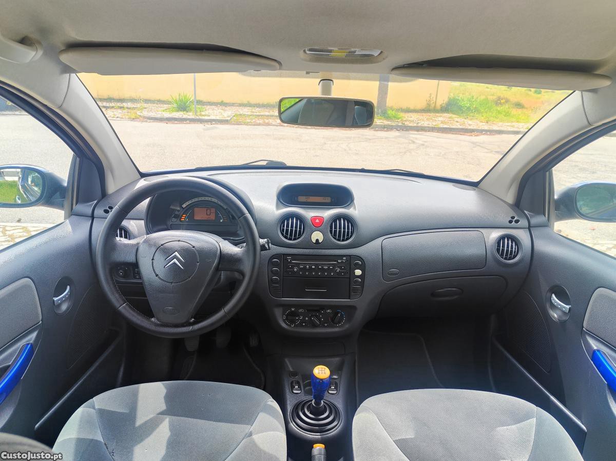 Citroën C2 Gasolina 4 Lugares — fotografia 4