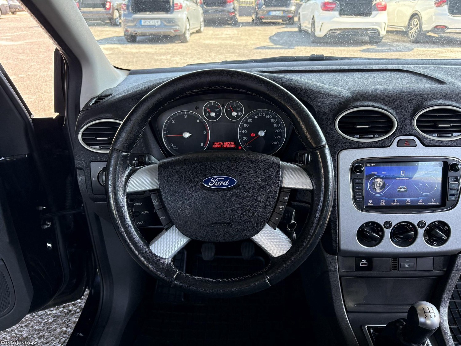 Ford Focus SW 1.6 TDCi Connec. — fotografia 9