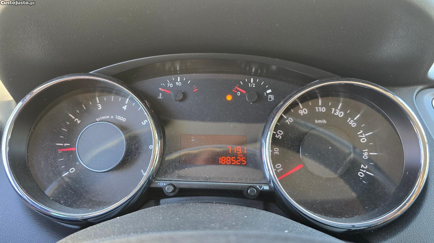 Peugeot 5008 1.6 THP Sport — fotografia 14