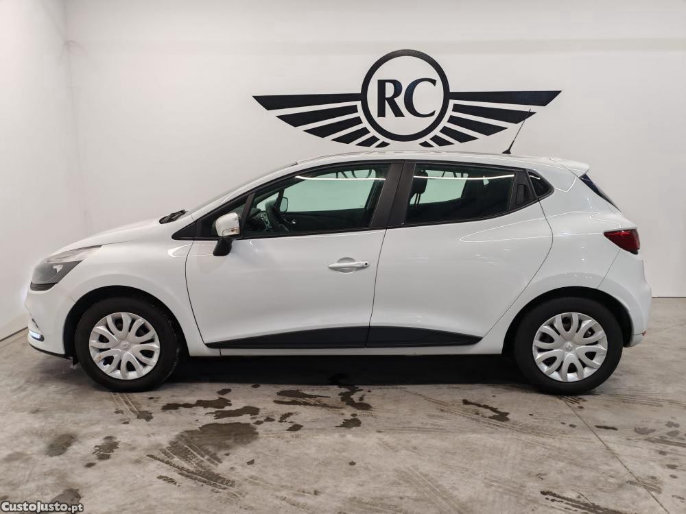 Renault Clio 1.5 dCi Limited — fotografia 18