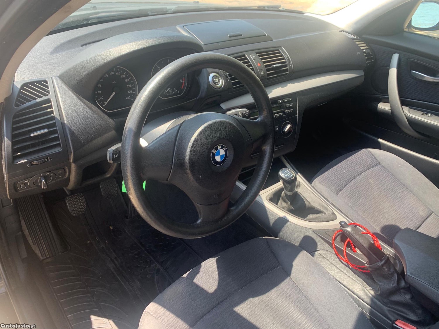 BMW 118 d — fotografia 2