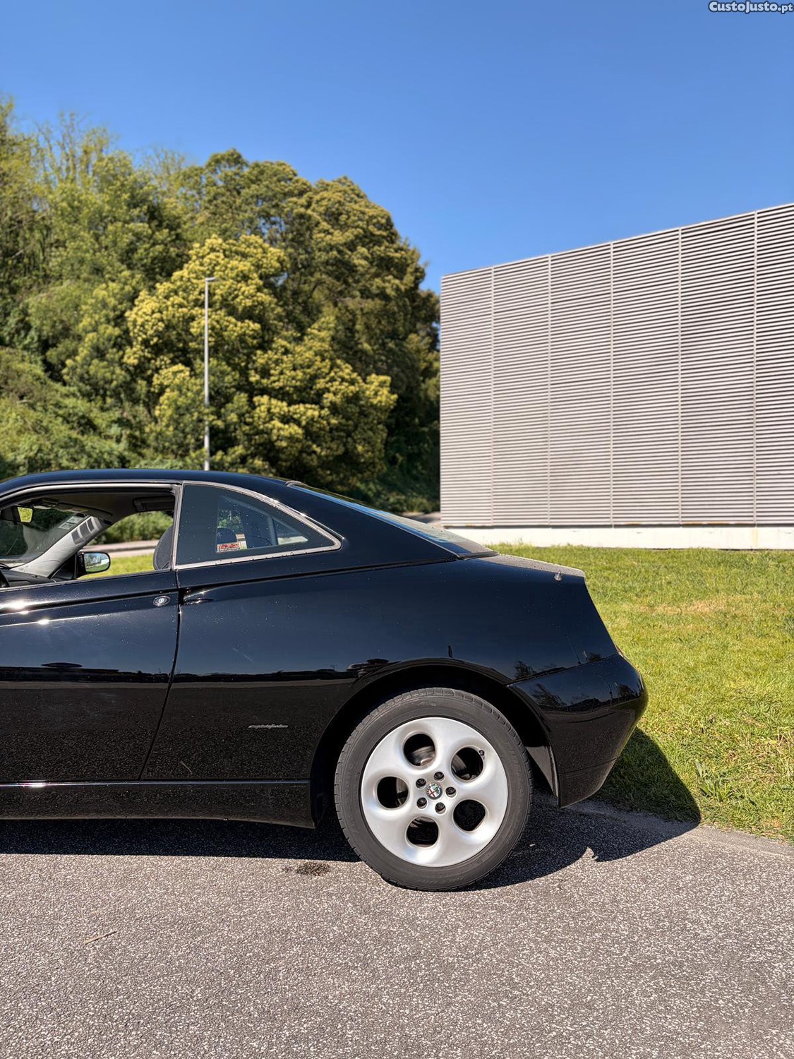Alfa Romeo GTV 1.8 TS — fotografia 9