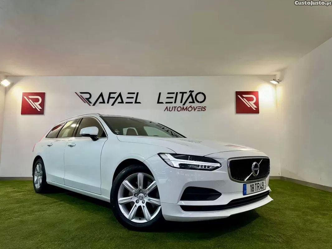 Volvo V90 2.0 d4 momentum geartronic — fotografia 26