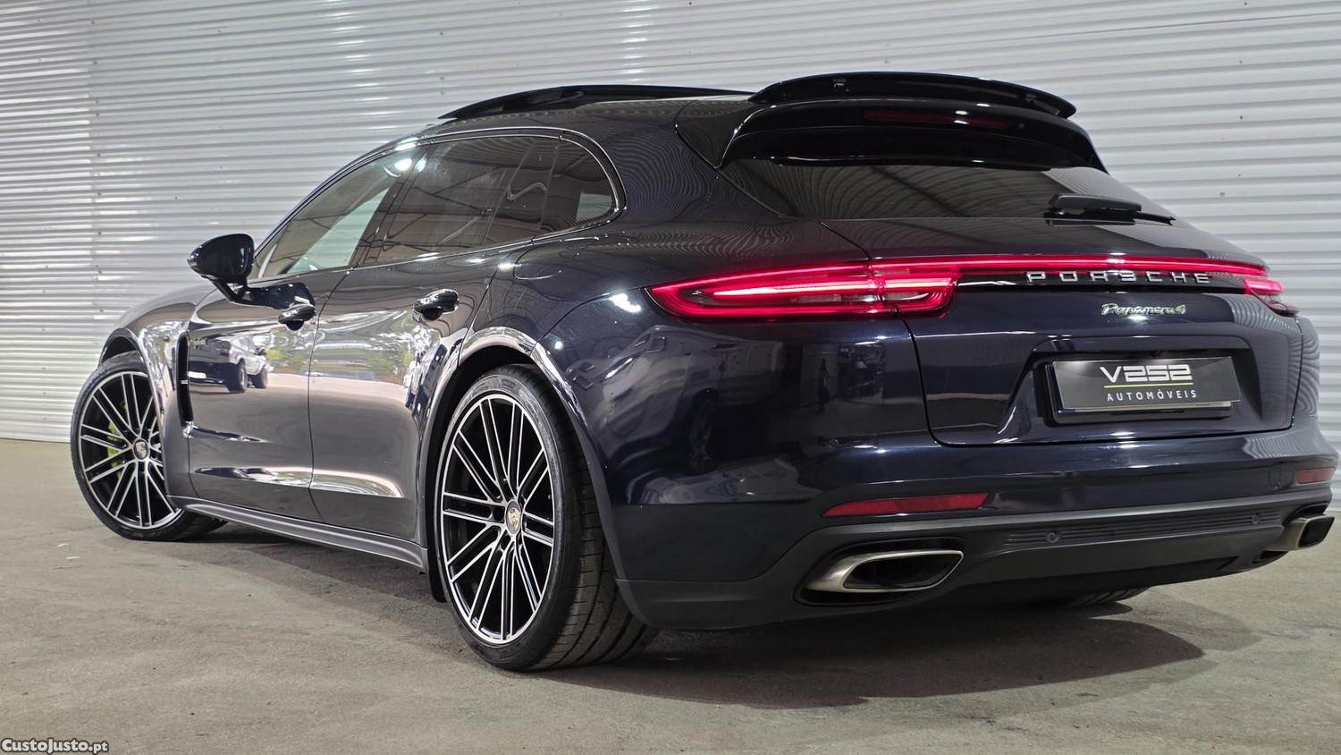 Porsche Panamera 4 E-Hybrid Platinum Edition — fotografia 21