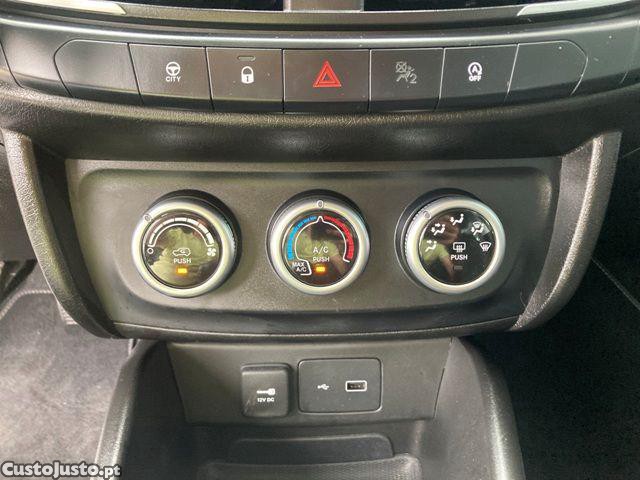 Fiat Tipo 1.3 MultiJet Life — fotografia 10