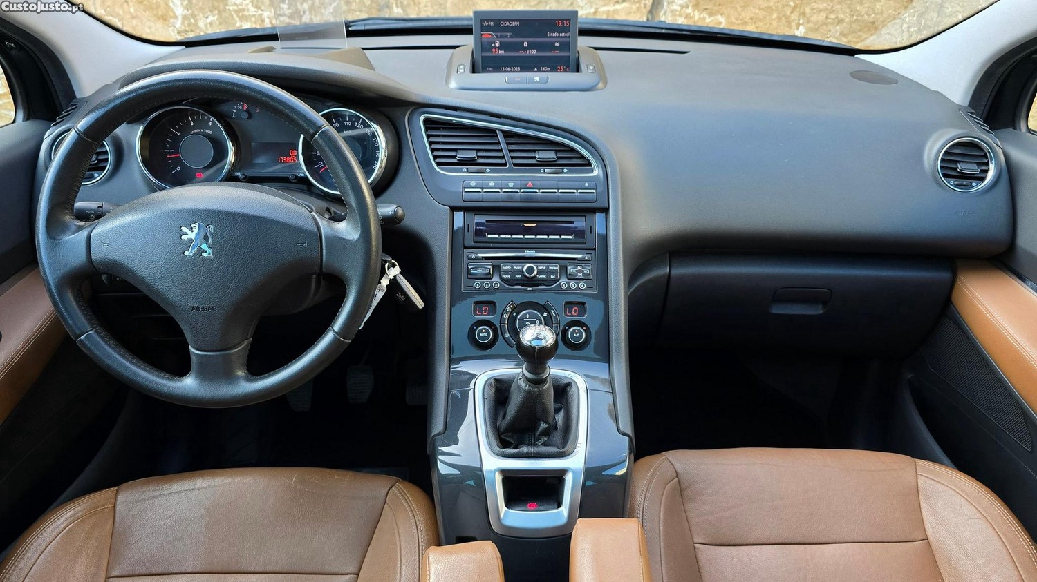 Peugeot 5008 1.6 THP Sport — fotografia 20