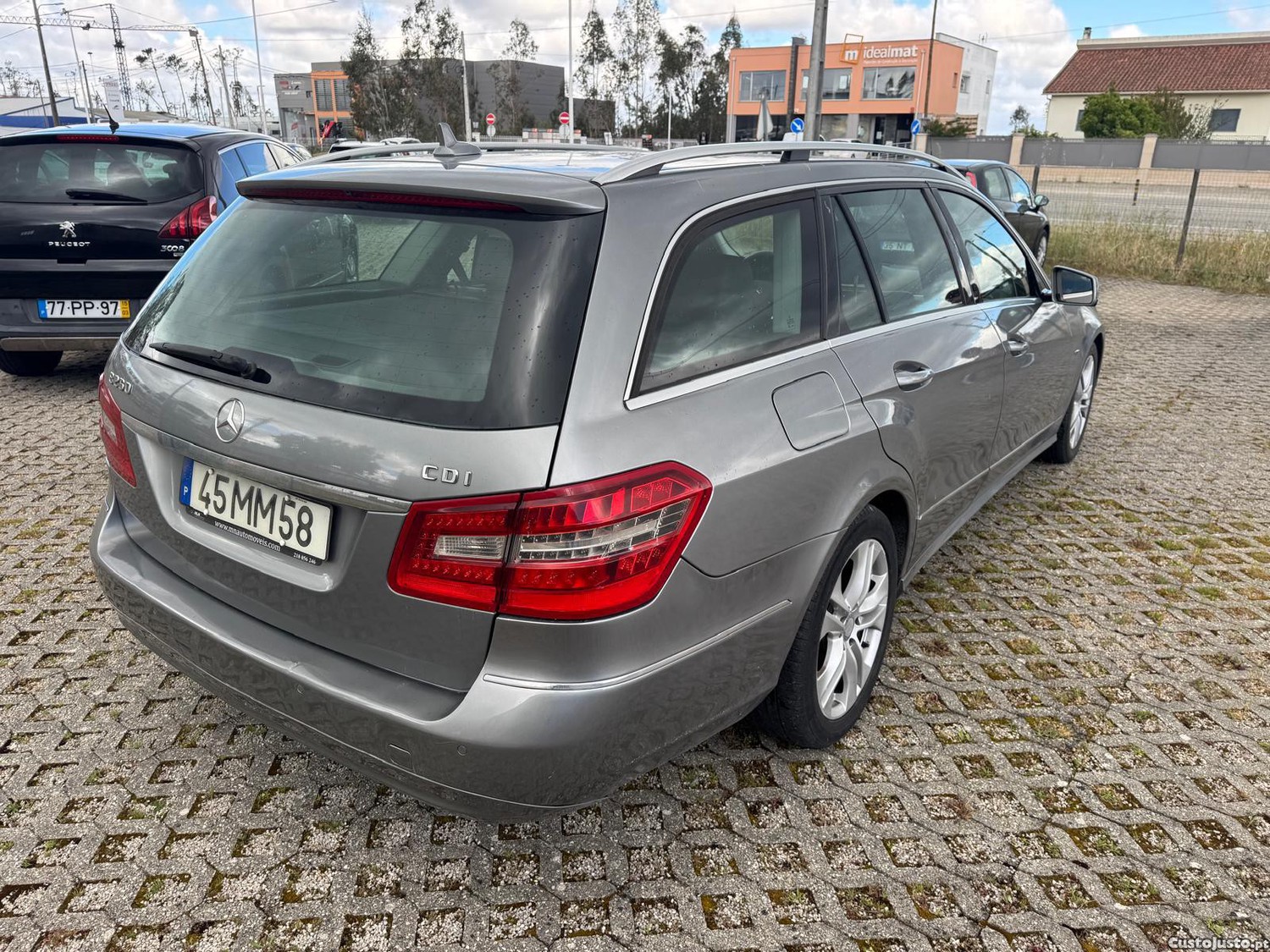 Mercedes-Benz E 250 De 2011 — fotografia 6