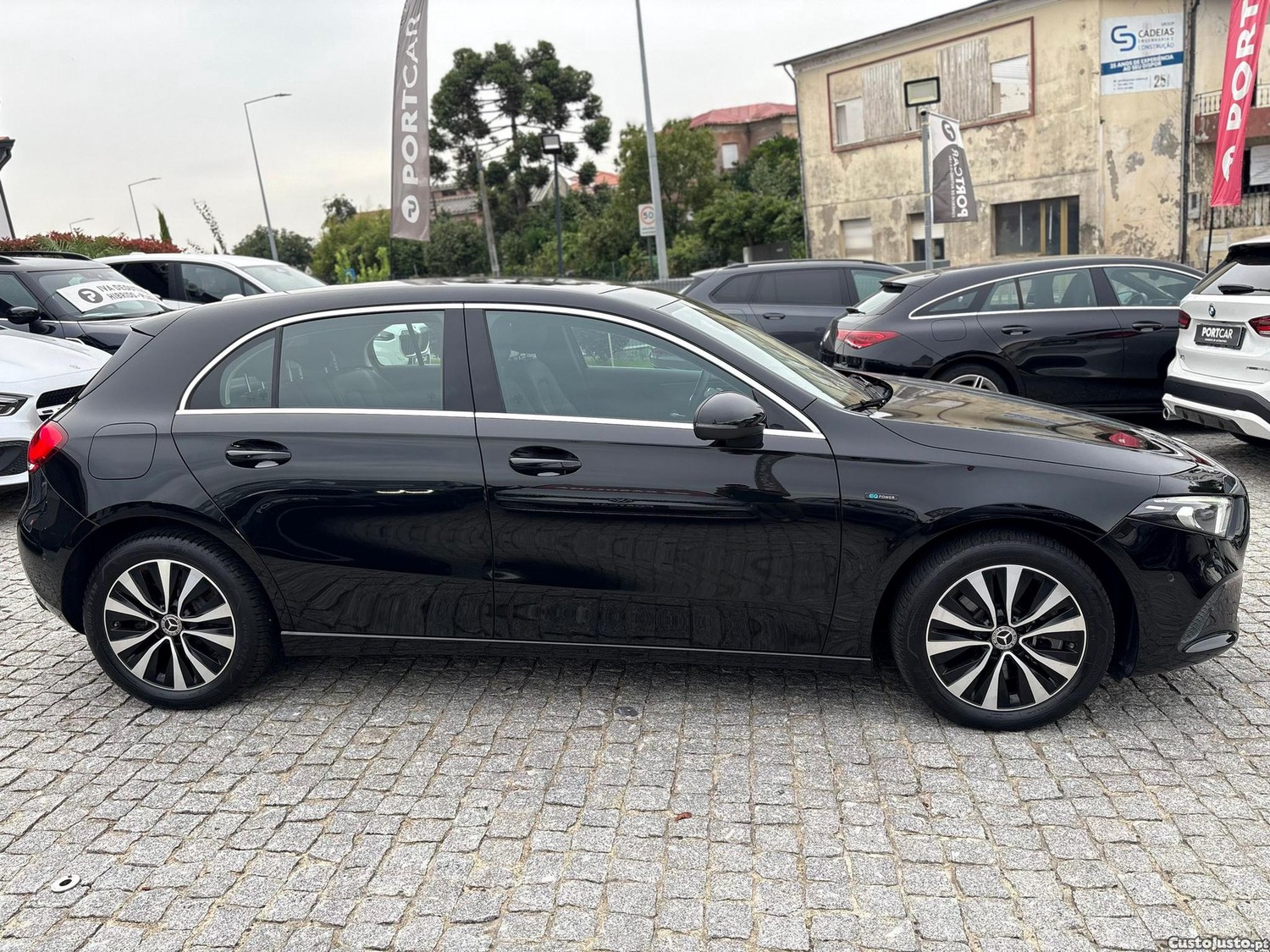 Mercedes-Benz A 250 e Progressive — fotografia 12