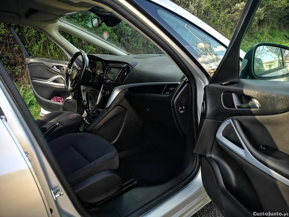 Opel Zafira 1.6 CDTi 136cv NACIONAL - 7 Lugares - GPS - "Camara Marcha trás" - c/ GARANTIA - "Classe 1" — fotografia 6
