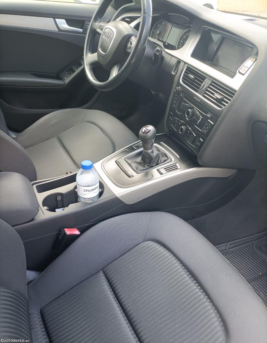 Audi A4 2.0 TDI — fotografia 7