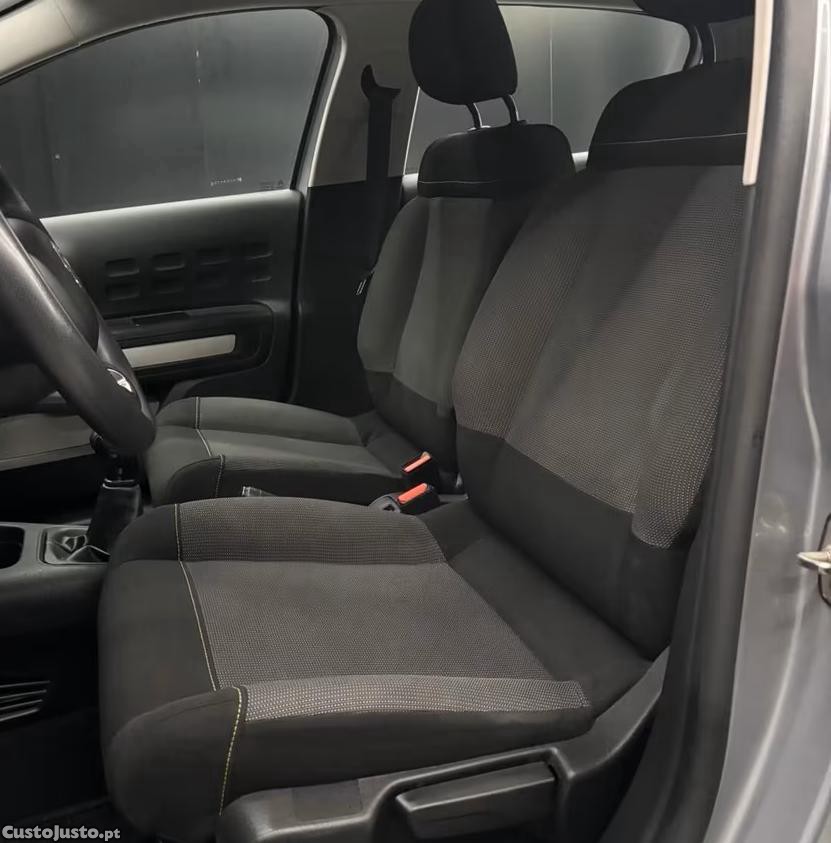 Citroën C3 1.2 PURETECH FEEL — fotografia 3