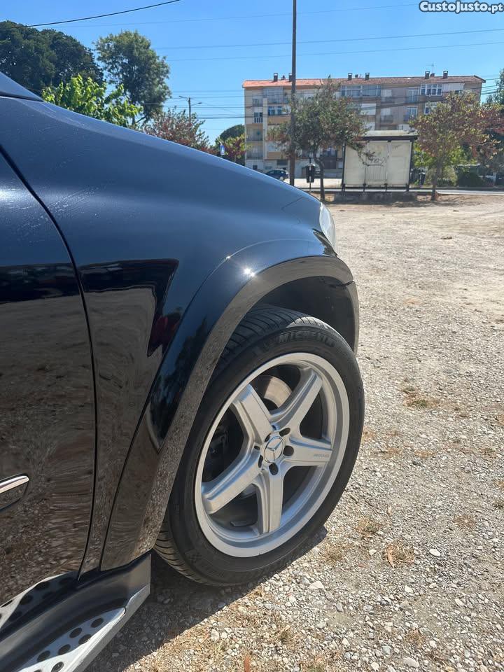 Mercedes-Benz GL 320 320 Cdi 4 Matic AMG — fotografia 11