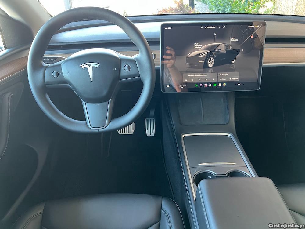 Tesla Model Y RWD 2023 30.600kms — fotografia 10