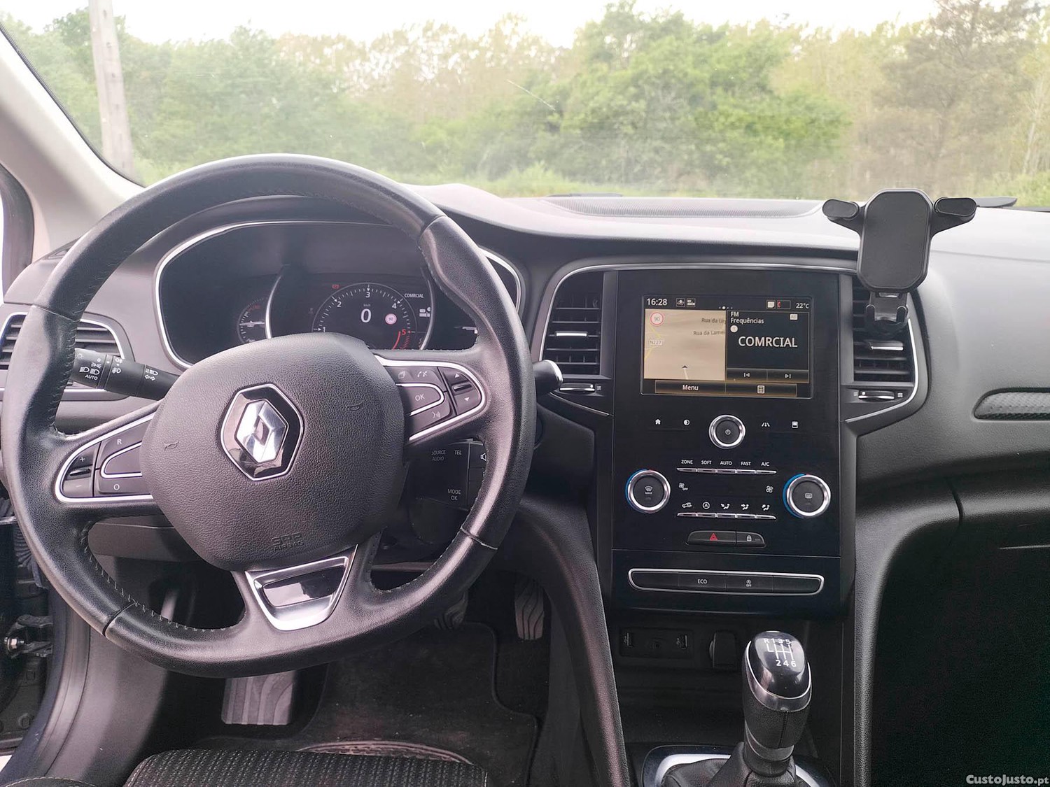 Renault Mégane IV 1.5DCI Blue 115cv — fotografia 7