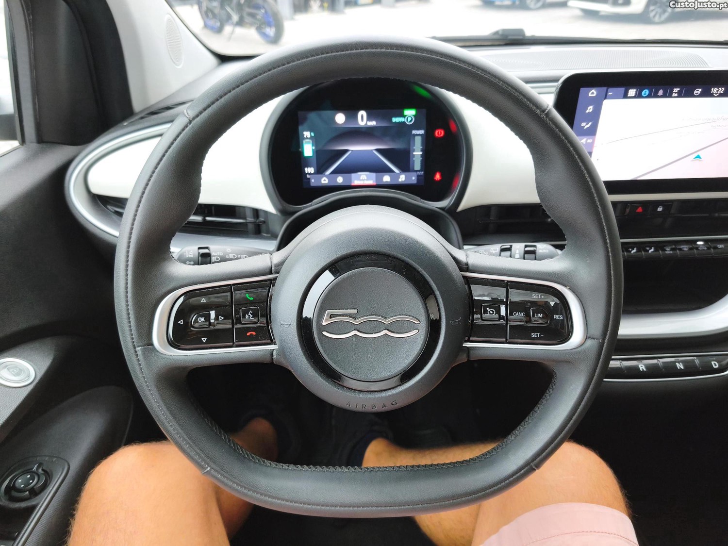 Fiat 500 e Icon 42kwh 118cv Nac IVA Dedutivel — fotografia 12