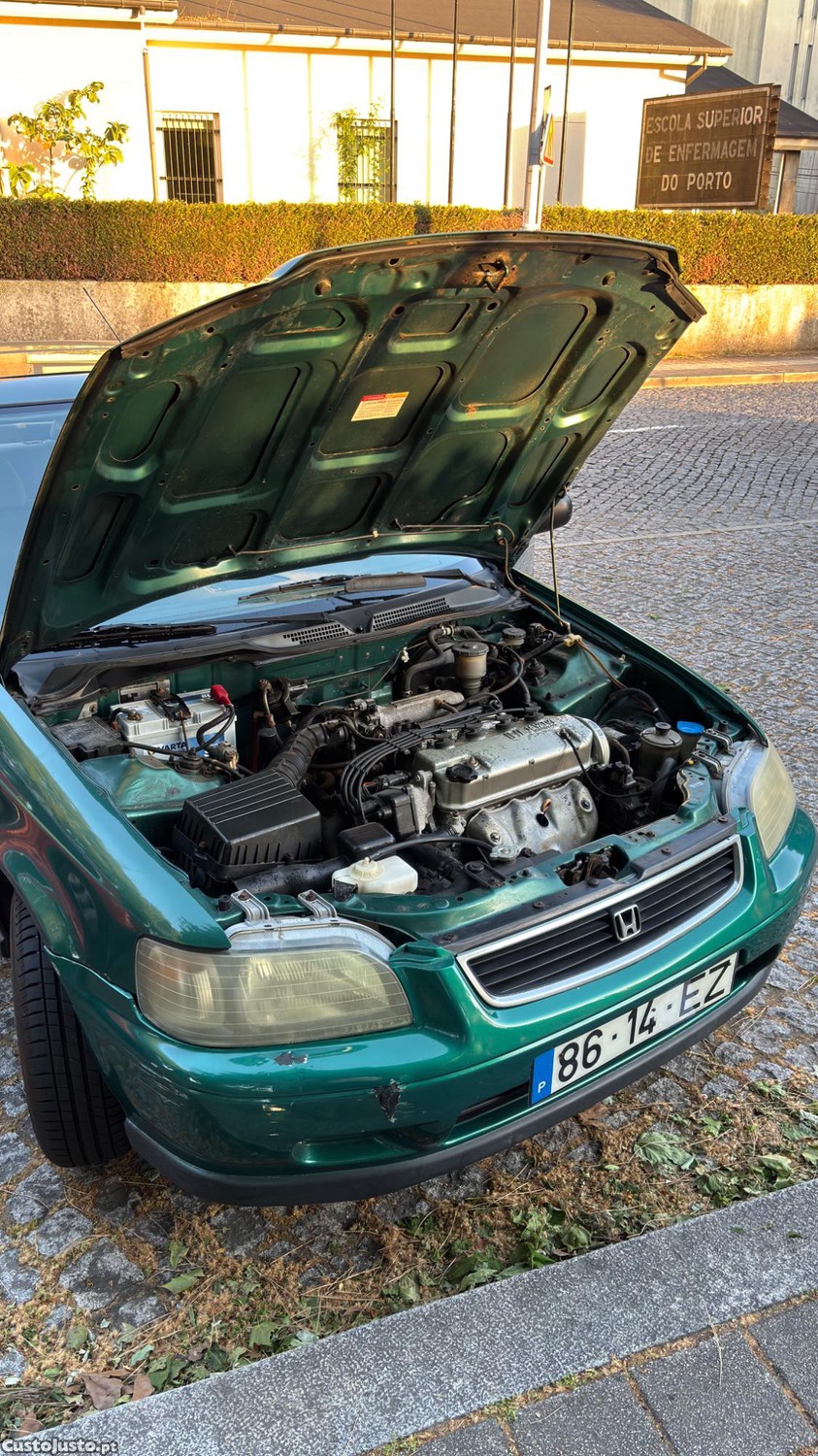 Honda Civic 1.4 Sedan — fotografia 3