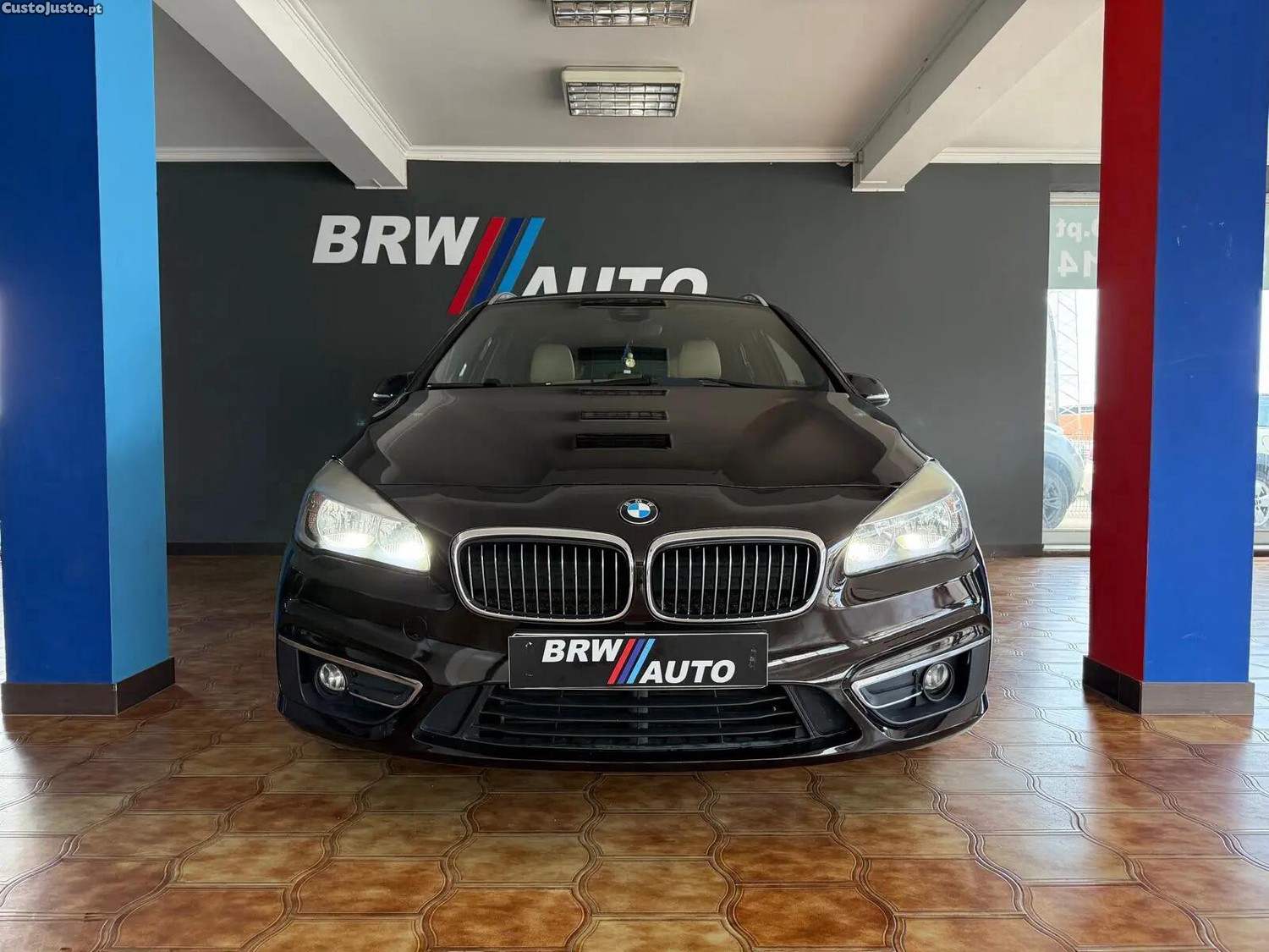 BMW 216 Active Tourer d Line Luxury — fotografia 11