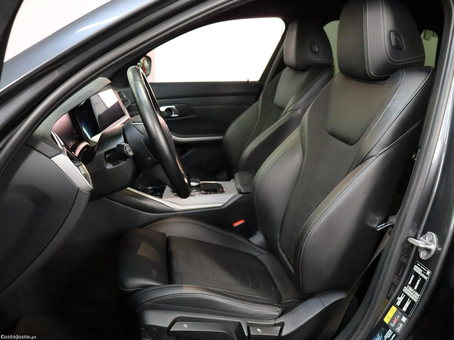 BMW 320 e Corporate Edition Auto — fotografia 17