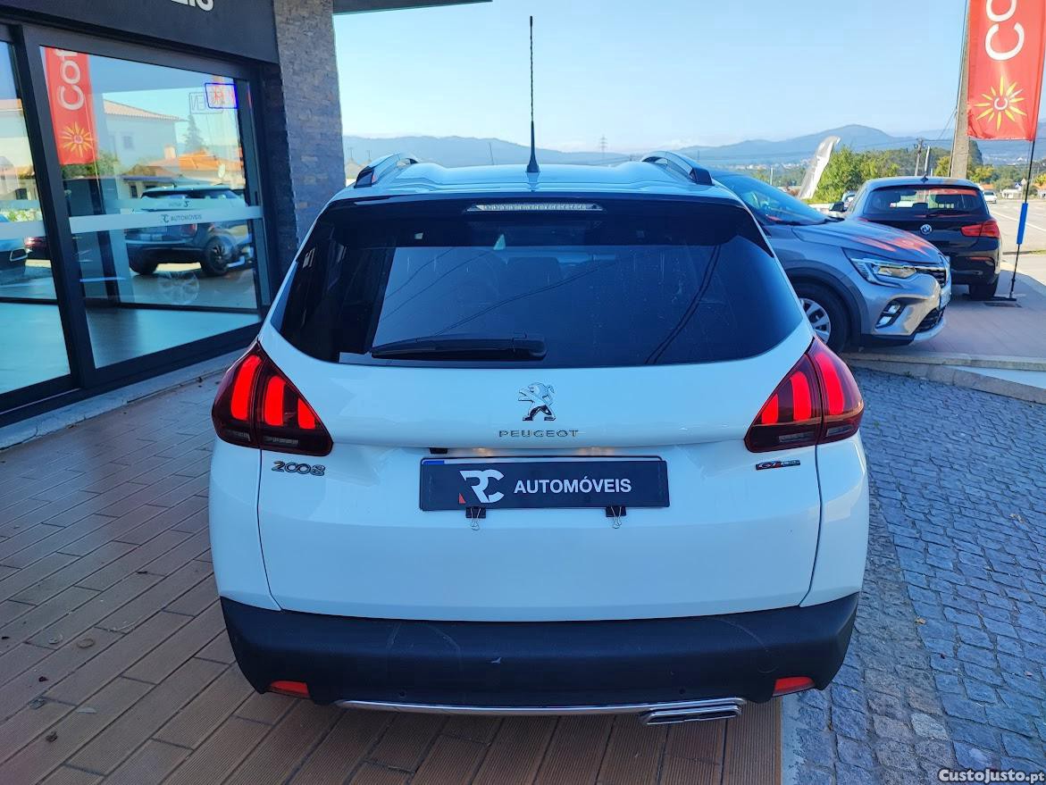 Peugeot 2008 GT LINE 1.2 - 16 foto 4