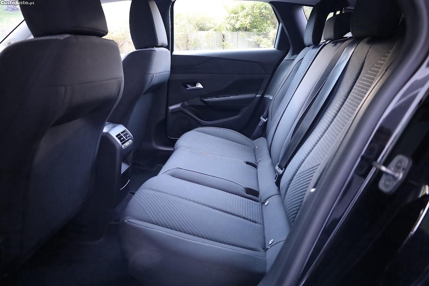 Peugeot 308 SW 1.2 PureTech Active — fotografia 3
