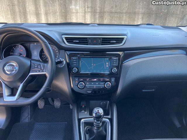 Nissan Qashqai 1.5 dCi N-Connecta — fotografia 7