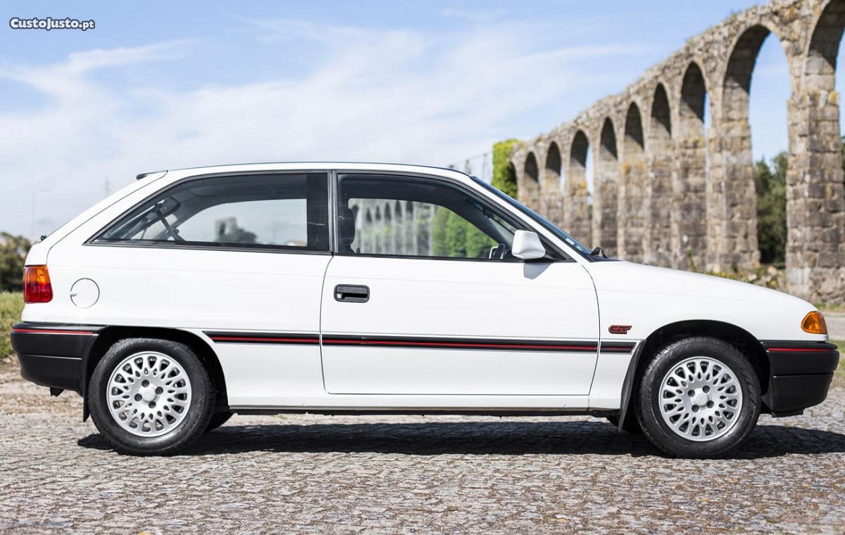 Opel Astra GT 1.6i 3P. (Certificado Museu do Caramulo) - 93 — photo 3