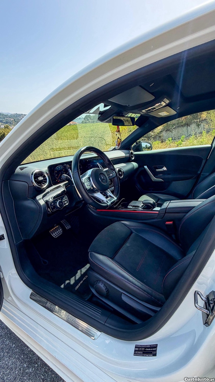 Mercedes-Benz A 180 A180d amg — fotografia 5