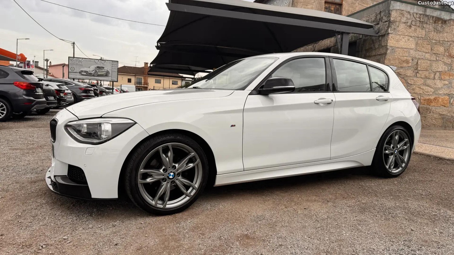 BMW 120 d Pack M Auto — fotografia 30