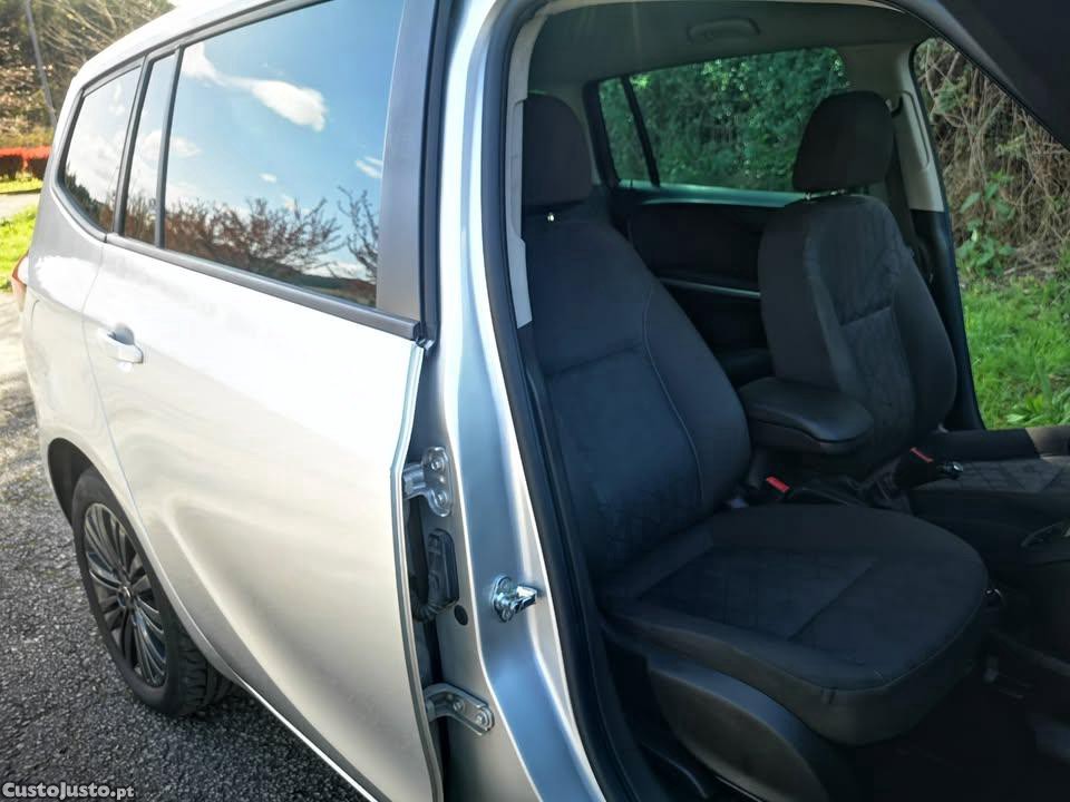 Opel Zafira 1.6 CDTi 136cv NACIONAL - 7 Lugares - GPS - "Camara Marcha trás" - c/ GARANTIA - "Classe 1" — fotografia 5