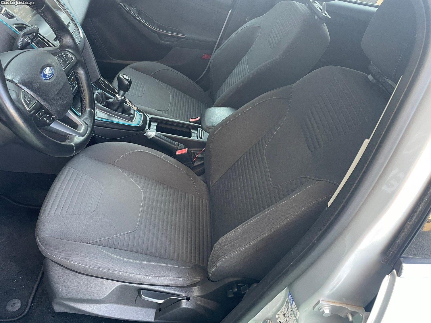Ford Focus SW 1.5 TDCi Trend+ — fotografia 11